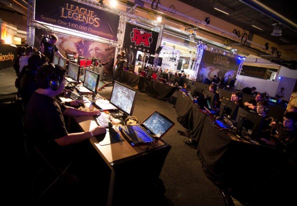 技术流与激情碰撞，S赛决赛再创新高