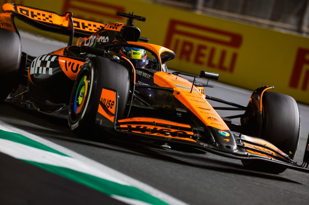 阿斯顿马丁绝杀梅赛德斯,诺里斯关键制胜 阿斯顿马丁绝杀梅赛德斯,诺里斯关键制胜