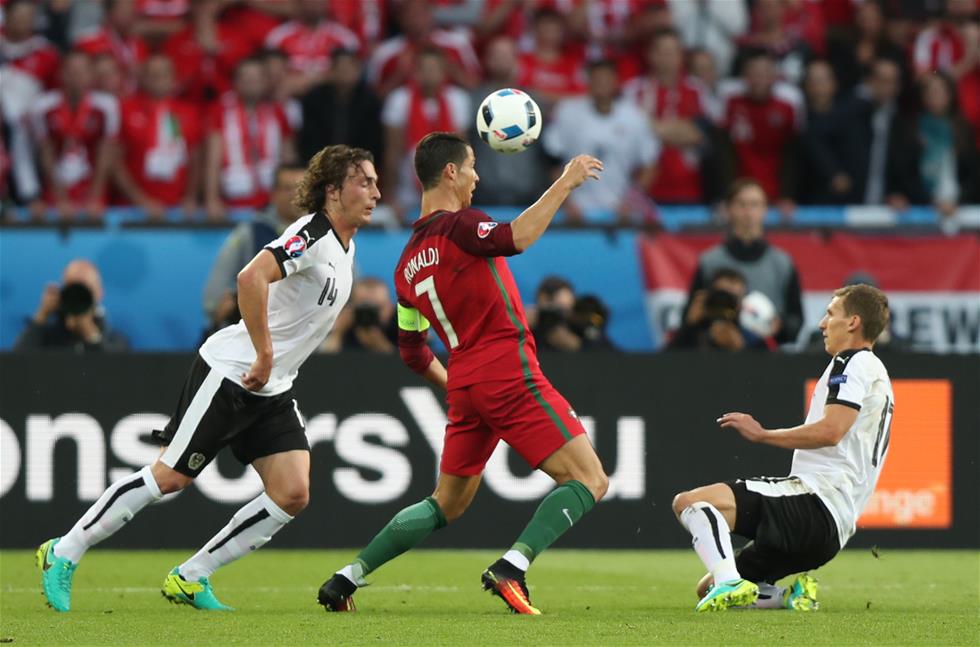 开云体育登录-奥地利横扫巴黎，皮克高光表现