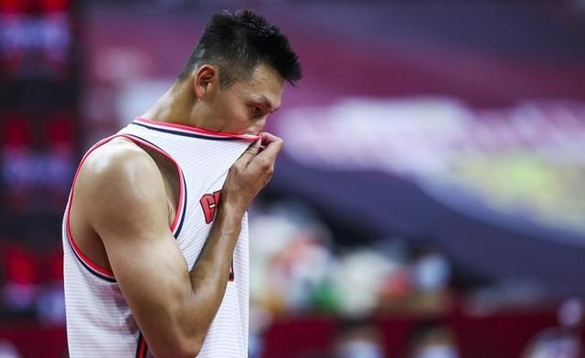 四川队轻取魔术,易建联带队取胜 四川队轻取魔术,易建联带队取胜