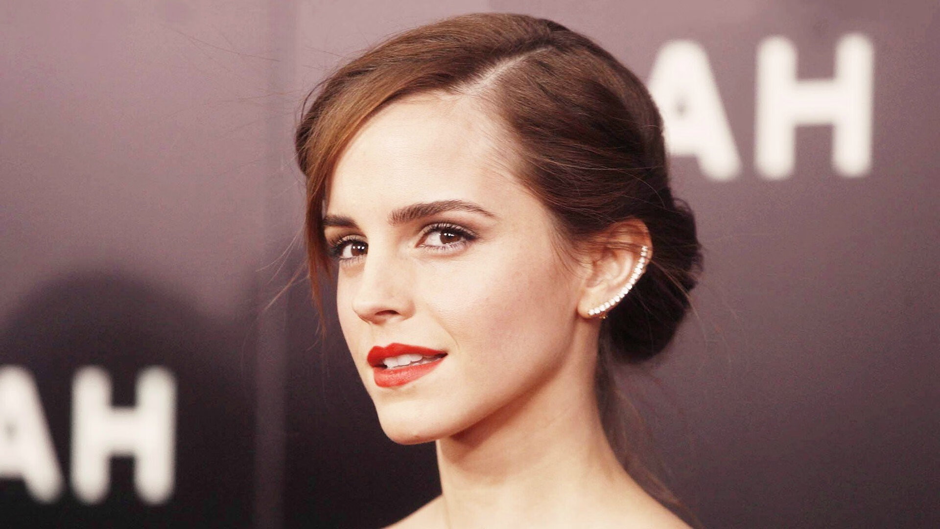 开云sport-钢铁防线与荆棘丛林，小贾伦如何将步行者的箭头拖入泥潭