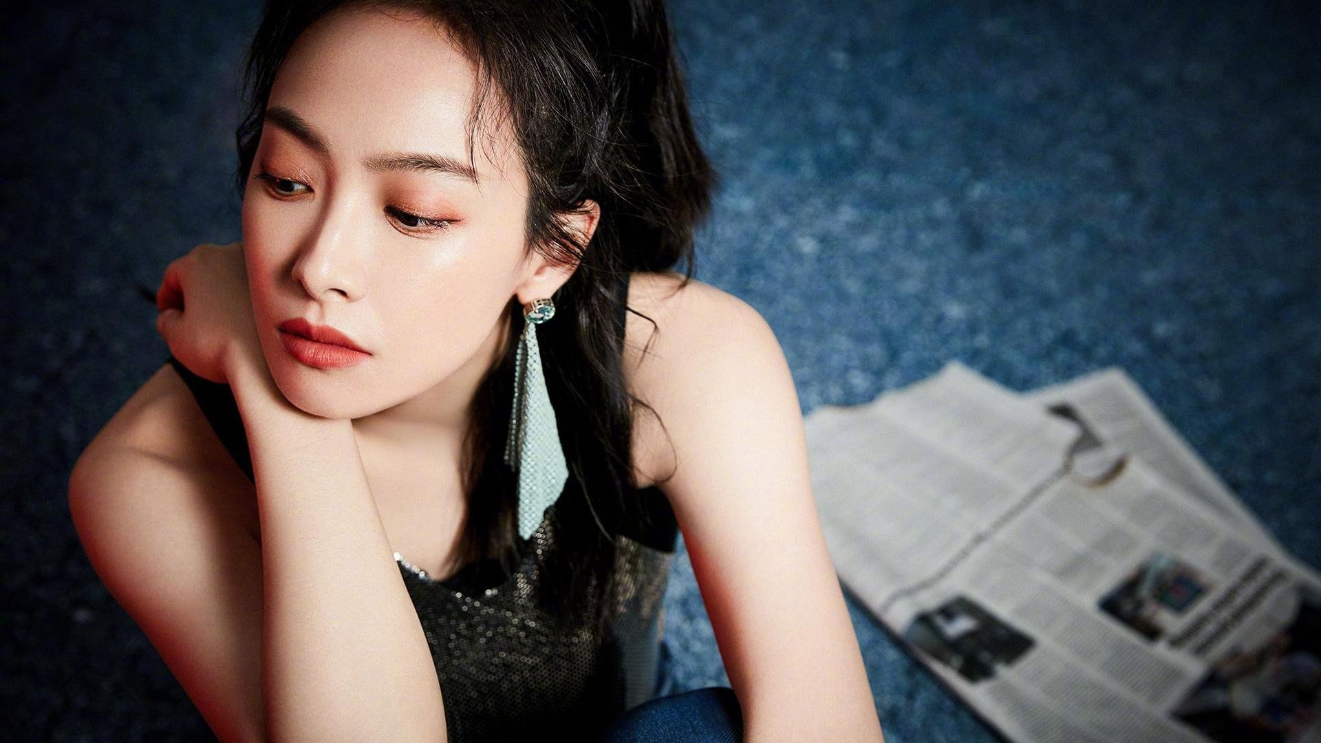 南美风暴撕裂传控圣殿，智利红潮碾压西班牙，维尼修斯在废墟中独自闪耀